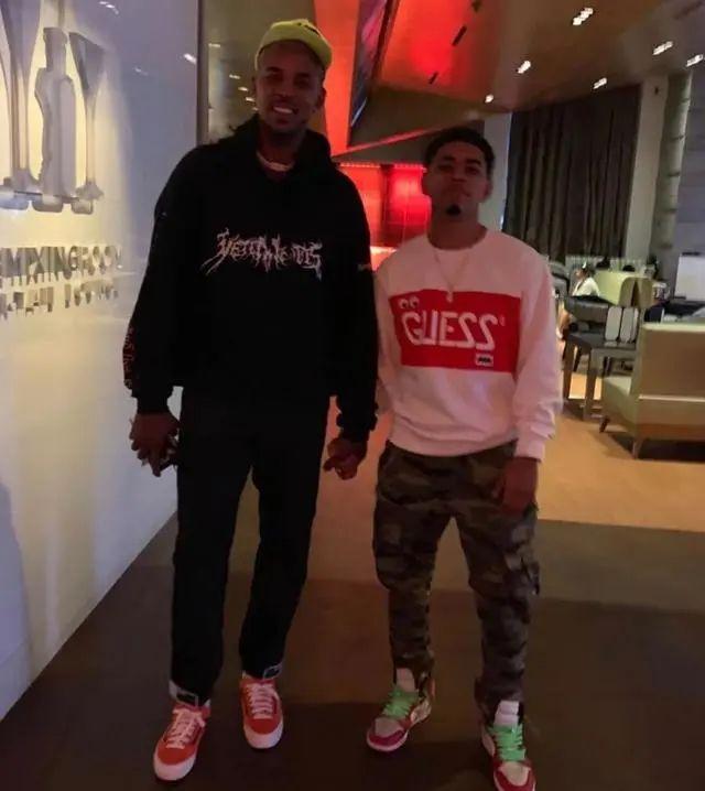 罗伯逊：制胜点球确实有点勉强，希望能继续与萨拉赫并肩作战（罗伯逊：那粒制胜点球略显牵强 仍盼与萨拉赫并肩作战）