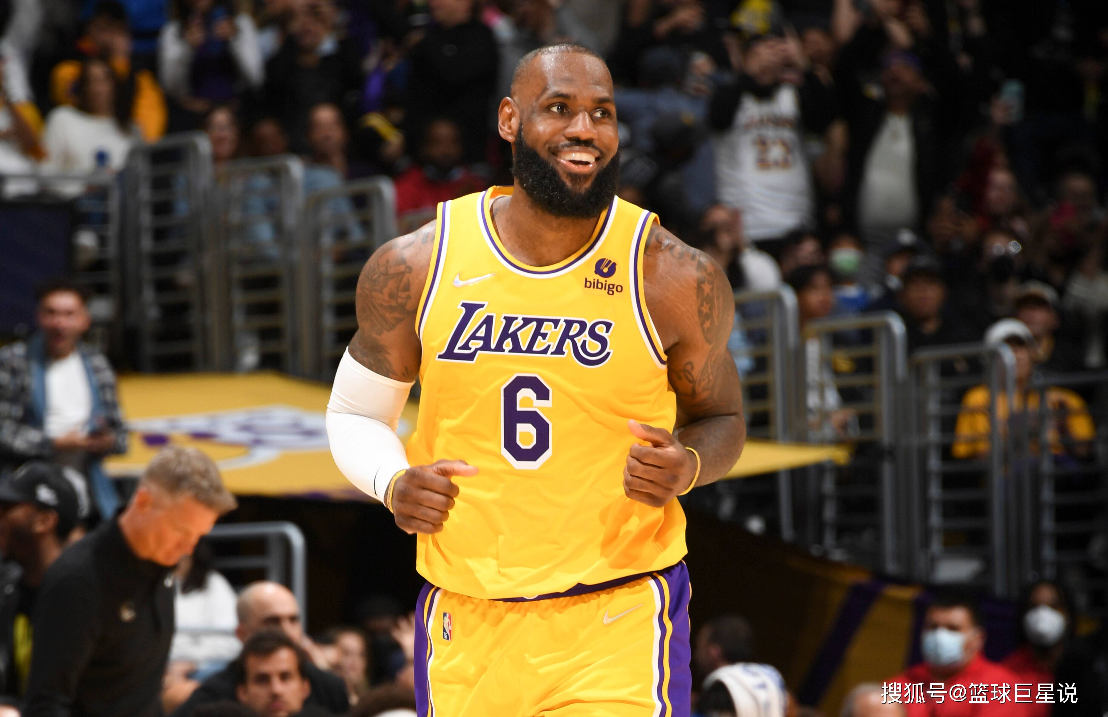 英超球员专访：凯恩谈状态与目标,（英超专访：凯恩畅谈近况与赛季目标）